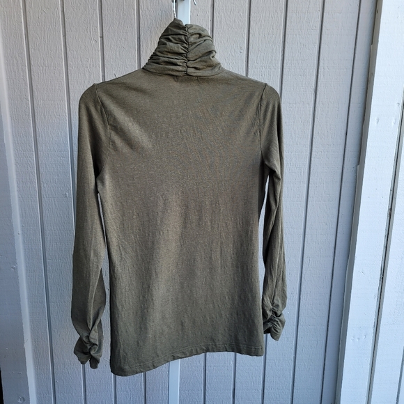 Kersh Essentials | Ruched Lyocell-Stretch Turtleneck Women's Small Olive NEW - Picture 9 of 13